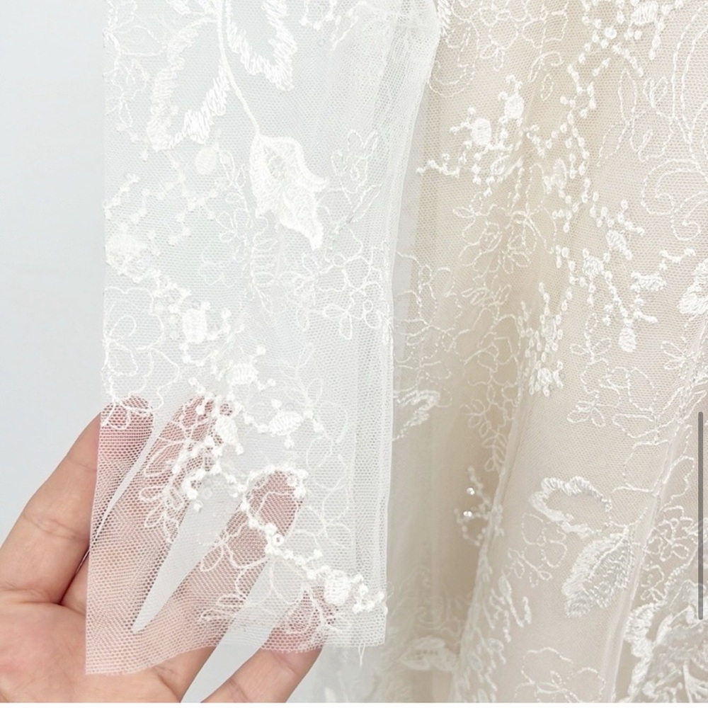 BHLDN Riki Dalal Joan Illusion V-Neck Long Sleeve Lace Wedding Gown size 8 NWT - Picture 8 of 16